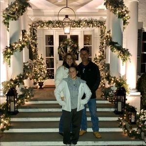 Meet your Posher, Christy